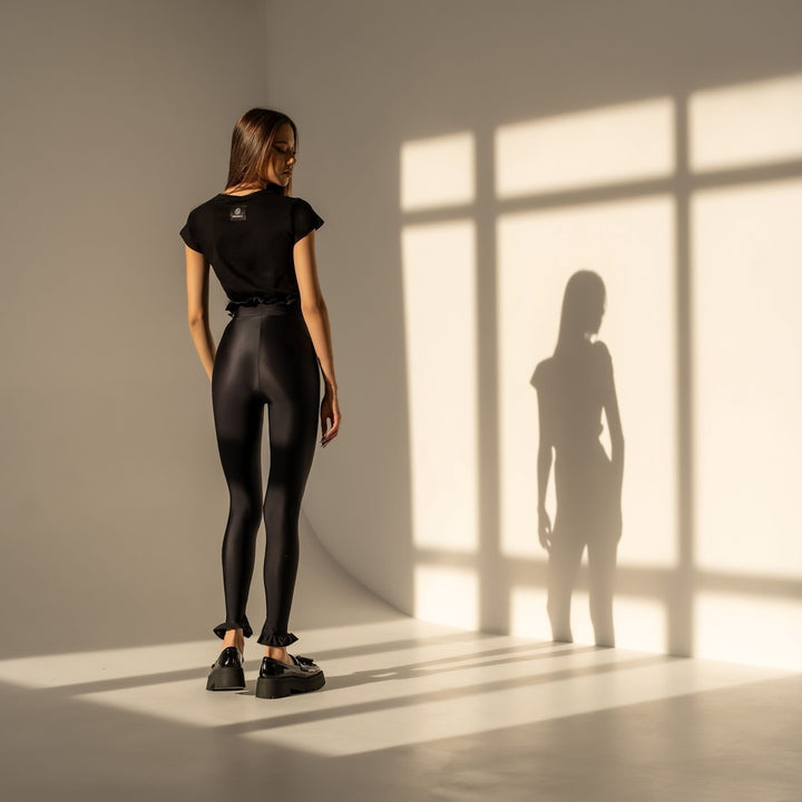 Carolina D: Colanti lungi modelatori cu volane