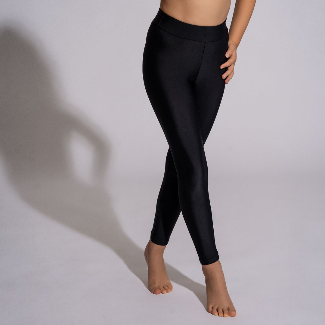 Carolina D: Colanti negri pentru copii