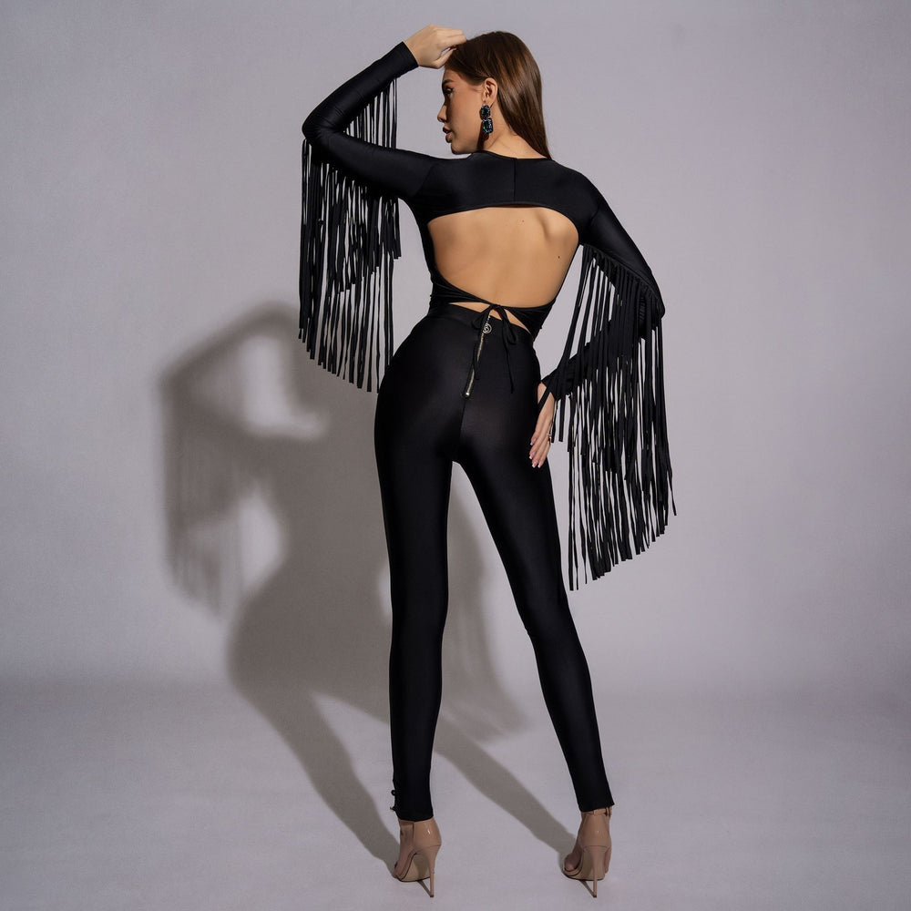 Carolina D: Top din lycra cu spate gol si franjuri 