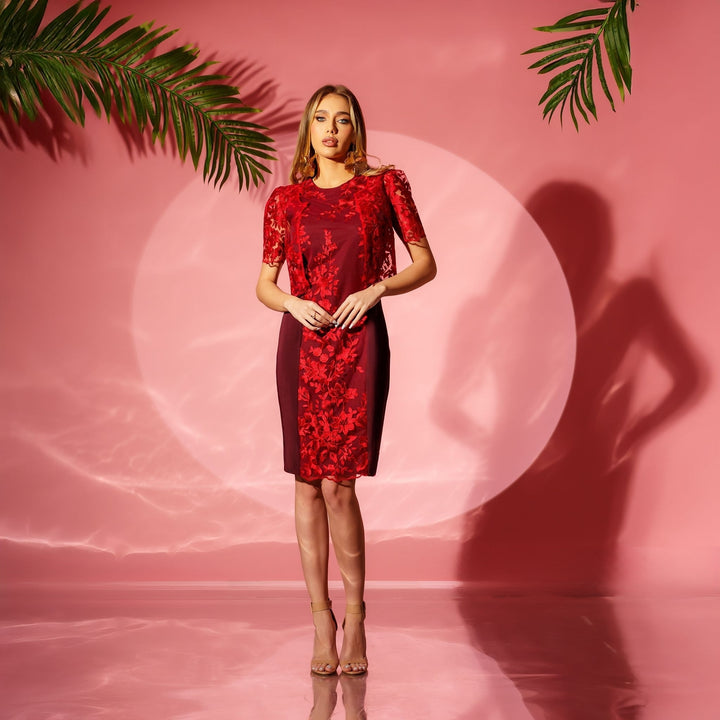 Rochie dreaptă midi cu inserții din dantelă bordo și bolero detașabil Adele