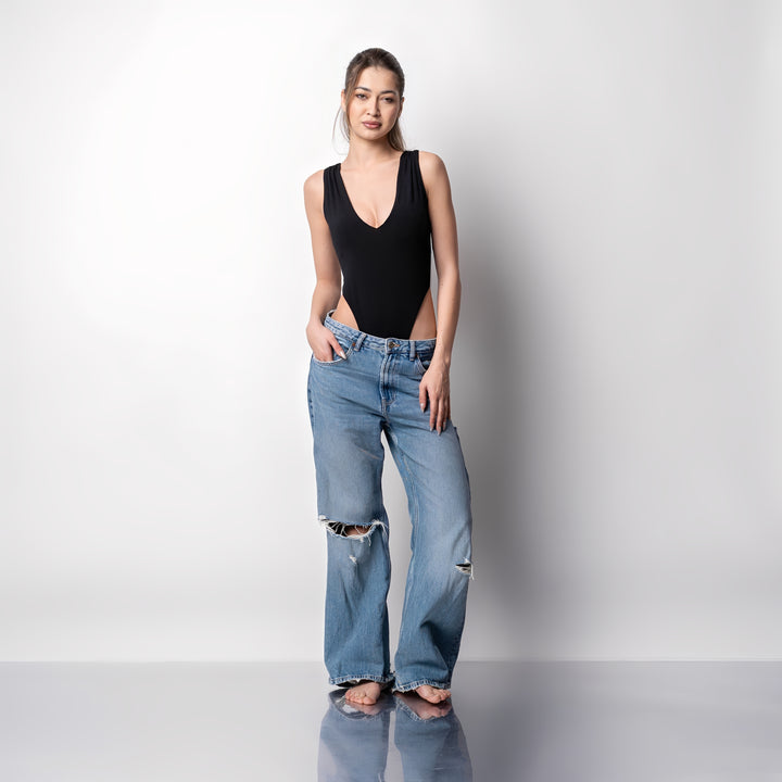 Body moale si confortabil din vascoza de bambus, cu croiala high-cut pe sold Confy