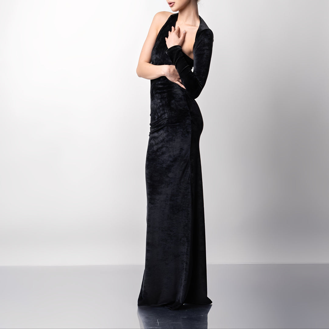 Rochie lunga din catifea cu o maneca si decupaj in talie Raven