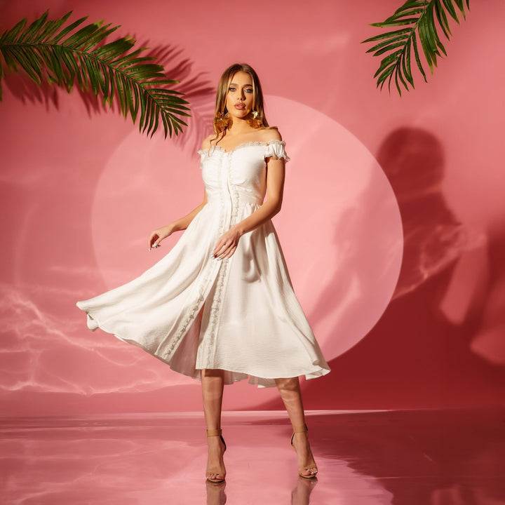 Rochie alba midi din in pe umeri cu insertie din dantela Mimi