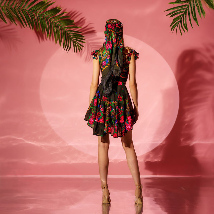 Rochie scurta cu volane si print traditional Ilinca