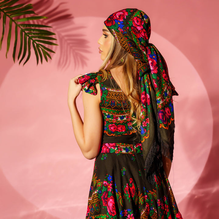Esarfa cu print traditional si franjuri Ilinca