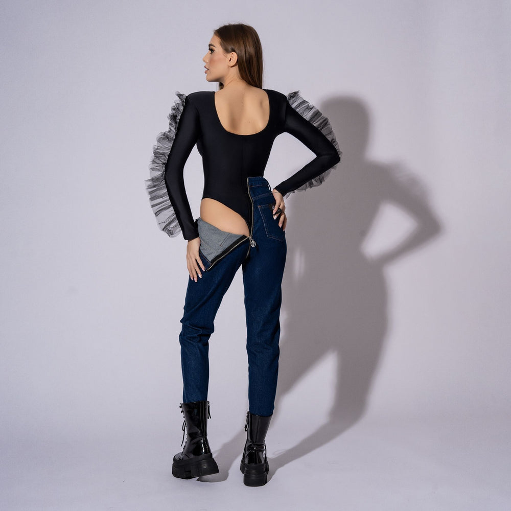 Carolina D: Body negru cu volane din tulle