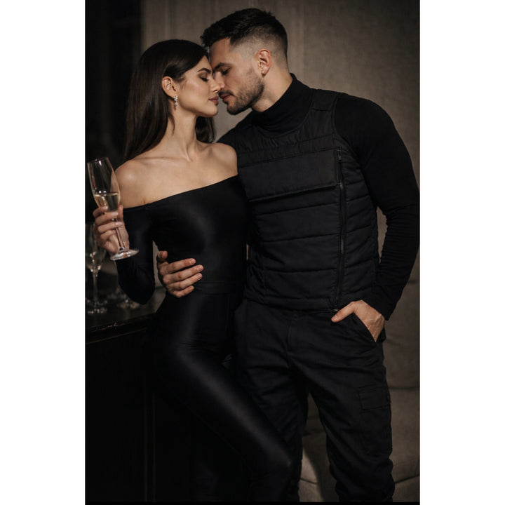 Salopeta din lycra contractoare neagra cu umerii goi Toffee