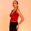 Top din catifea rosie cu cupe din dantela
