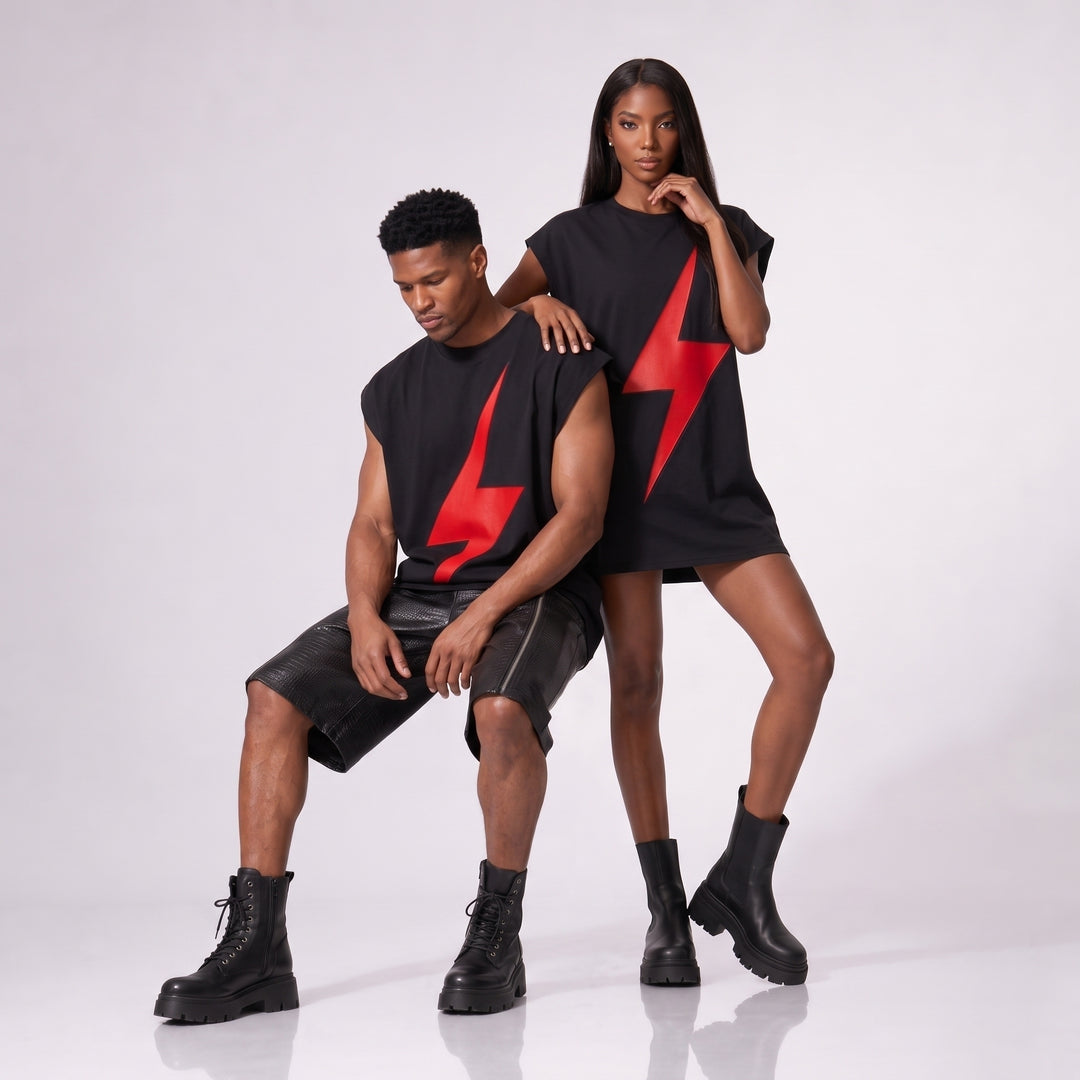 Rochie Tricou Oversized din Bumbac 100%, Design Fulger Decupat la Laser