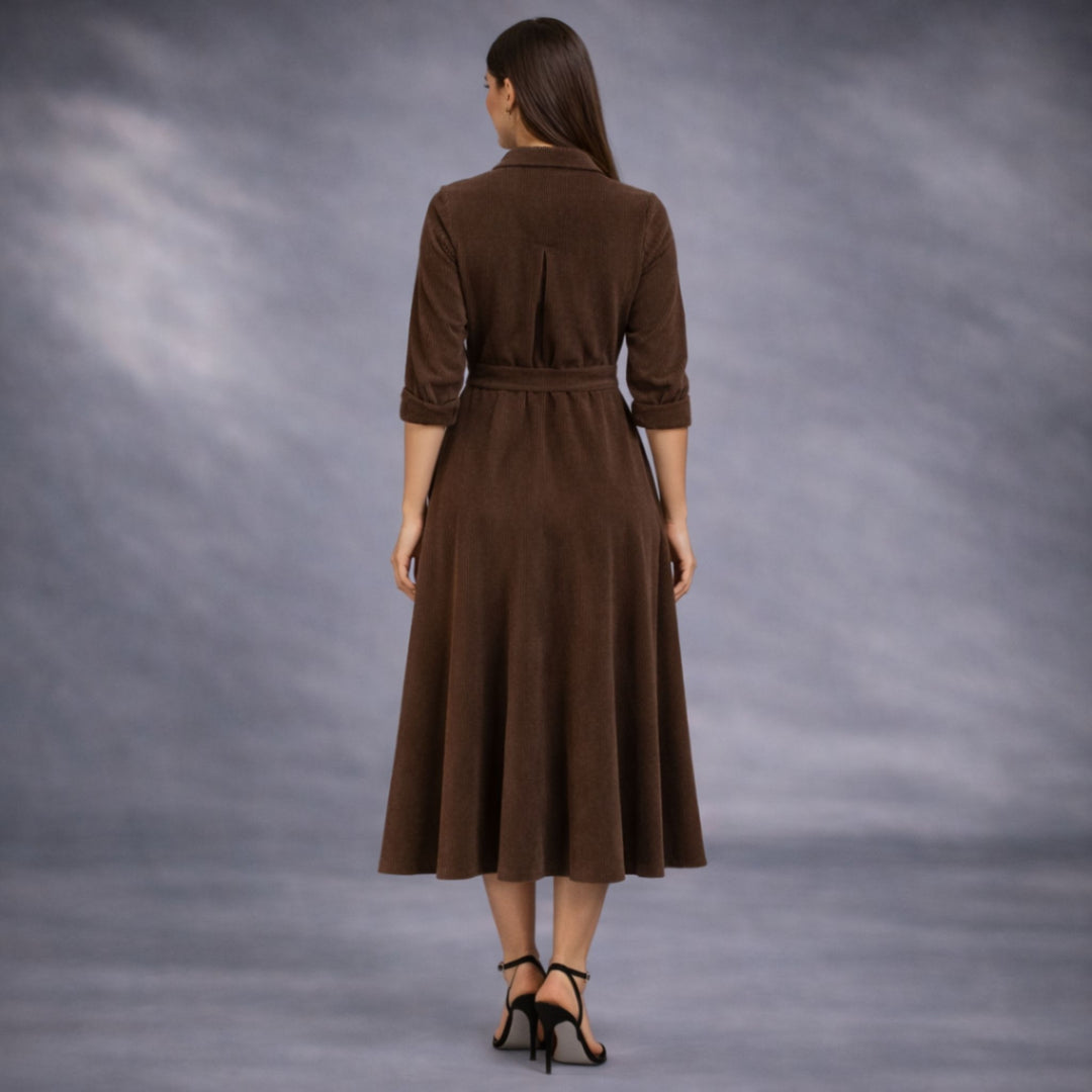 Rochie midi din raiat maro cu insertii rosii Vicky