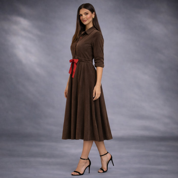 Rochie midi din raiat maro cu insertii rosii Vicky