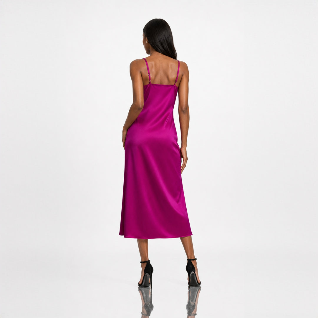 REDUCERE LIMITATA! Rochie furou fucsia din mătase vegetală