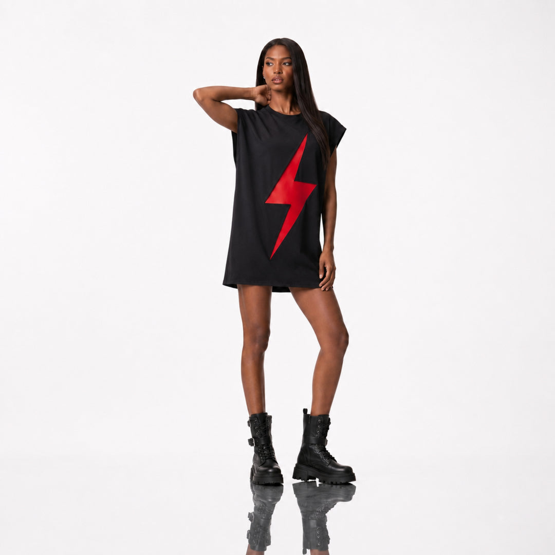 Rochie Tricou Oversized din Bumbac 100%, Design Fulger Decupat la Laser